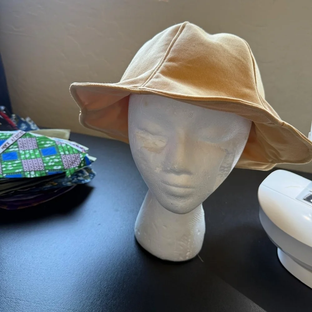 Tan Baseball Cap Structured Crown Curved Brim